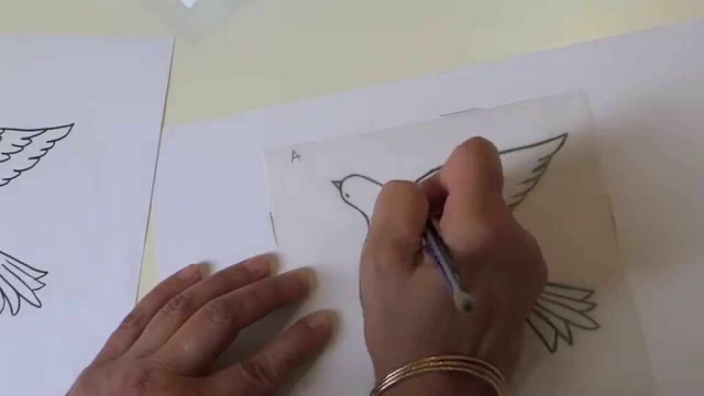 Comment décalquer un dessin sur un gâteau ?