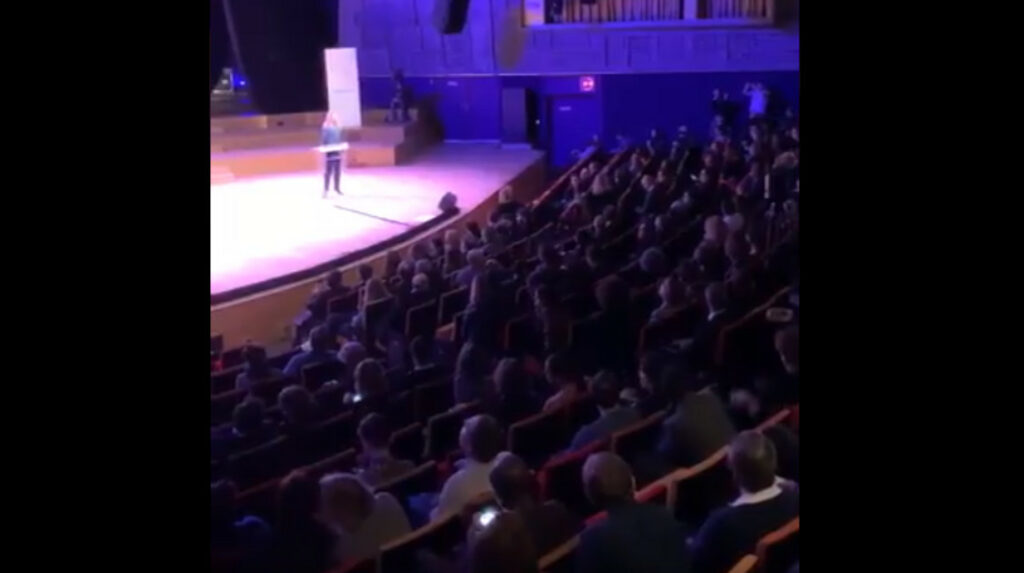 Comment exprimer son mécontentement de manière polie ? Comment exprimer son mécontentement de manière polie ?