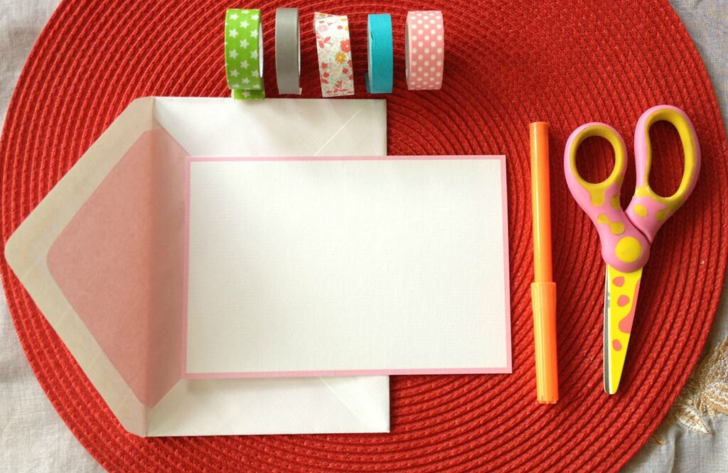 Comment faire une carte d’anniversaire facile et rapide ? Comment faire une carte d'anniversaire facile et rapide ?