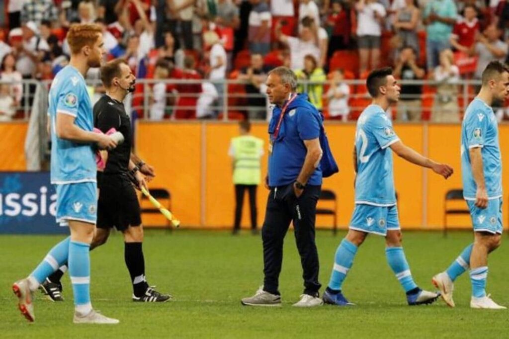 Comment féliciter une équipe de foot ?
