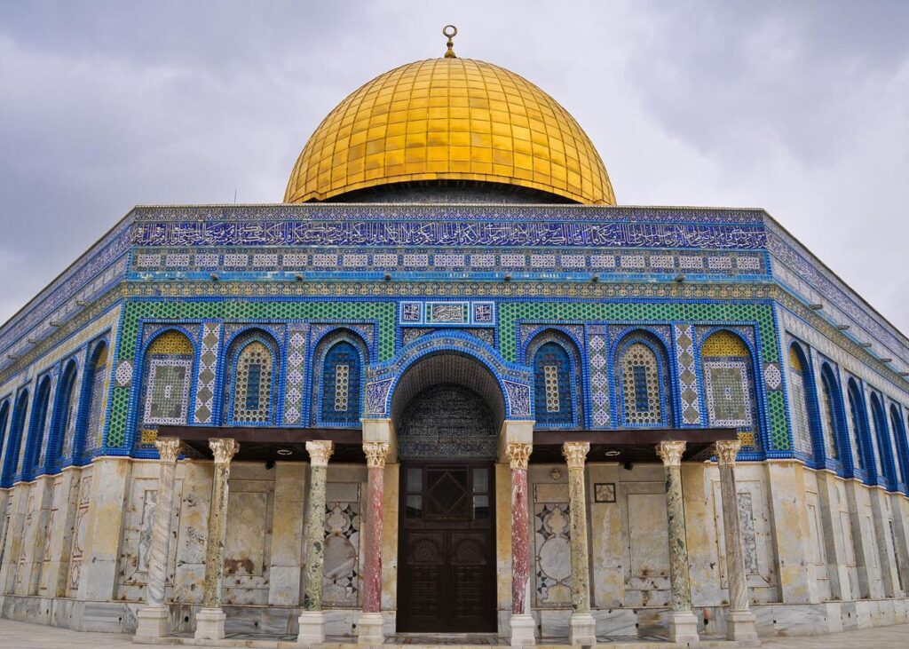 Quelle est la religion la plus ancienne au monde ?