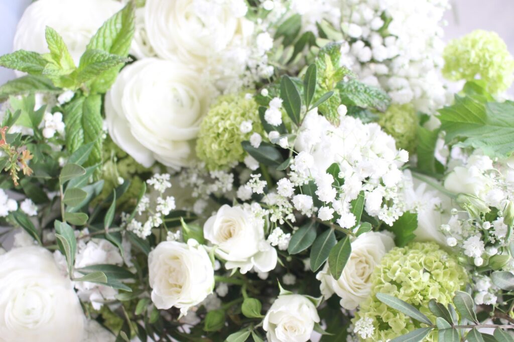 Quelles fleurs blanches pour un mariage ? Quelles fleurs blanches pour un mariage ?