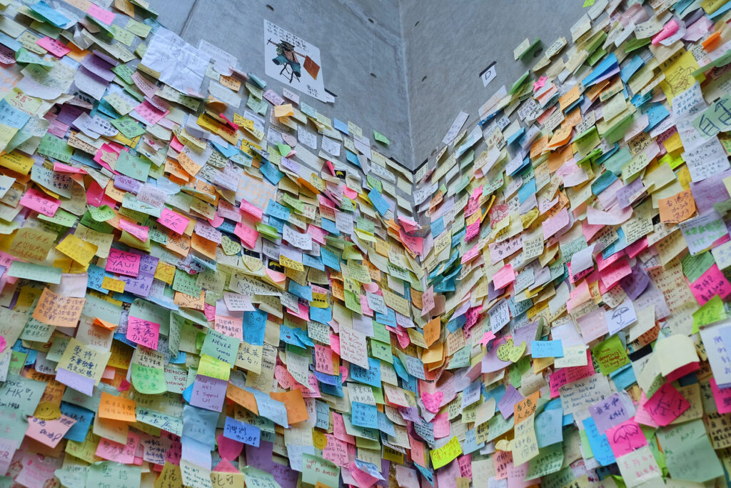 Quelles sont les 5 dimensions qui peuvent caractériser l’adolescence ? Quelles sont les 5 dimensions qui peuvent caractériser l'adolescence ?