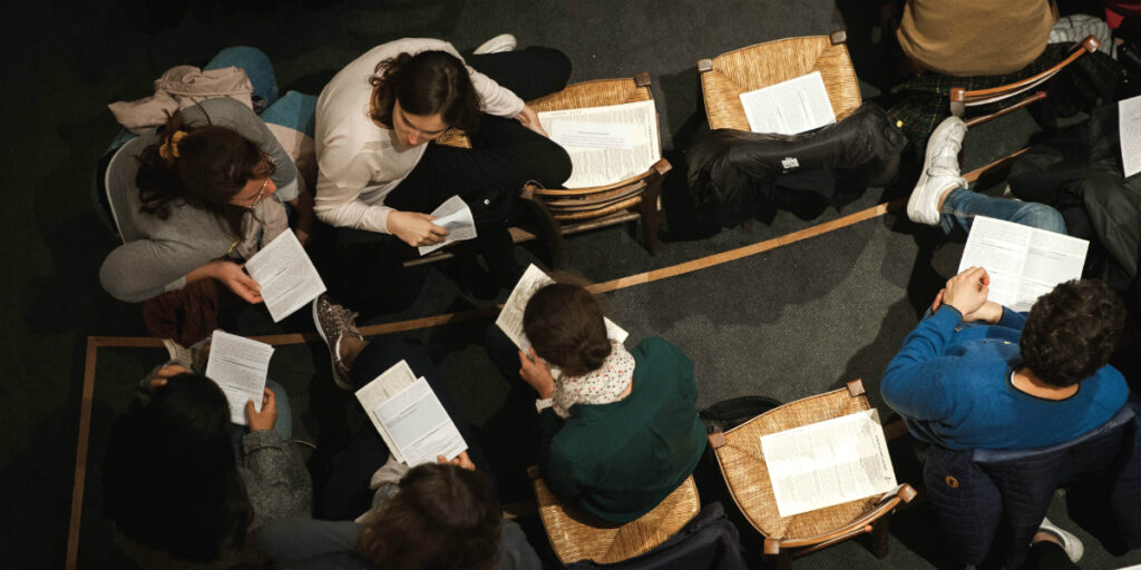 Qui prend son temps expression ?