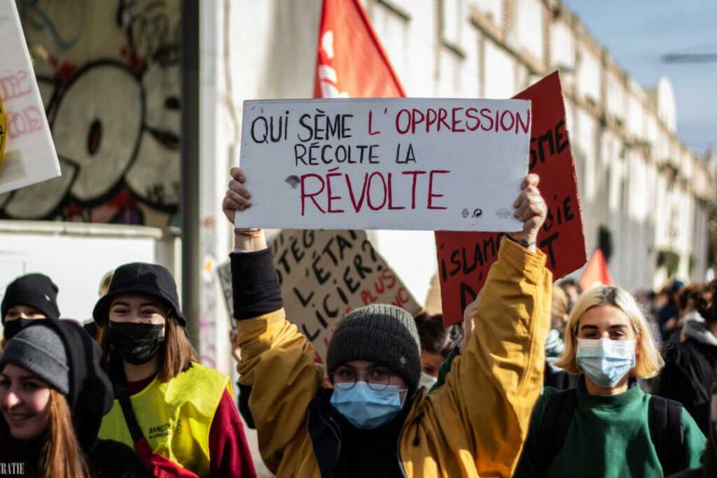 Qui sème le désir récolte l'oppression ?